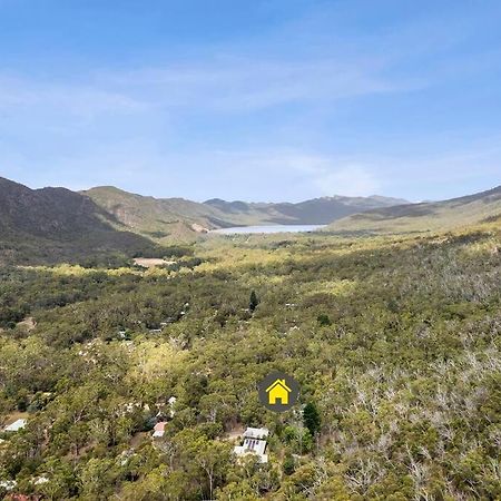 Halls Gap Hideaway Villa Exterior photo